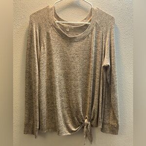 Large Nine Britton Long Sleeve Sweater